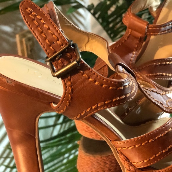 Lauren Conrad Platform Heeled Sandals - Picture 5 of 8